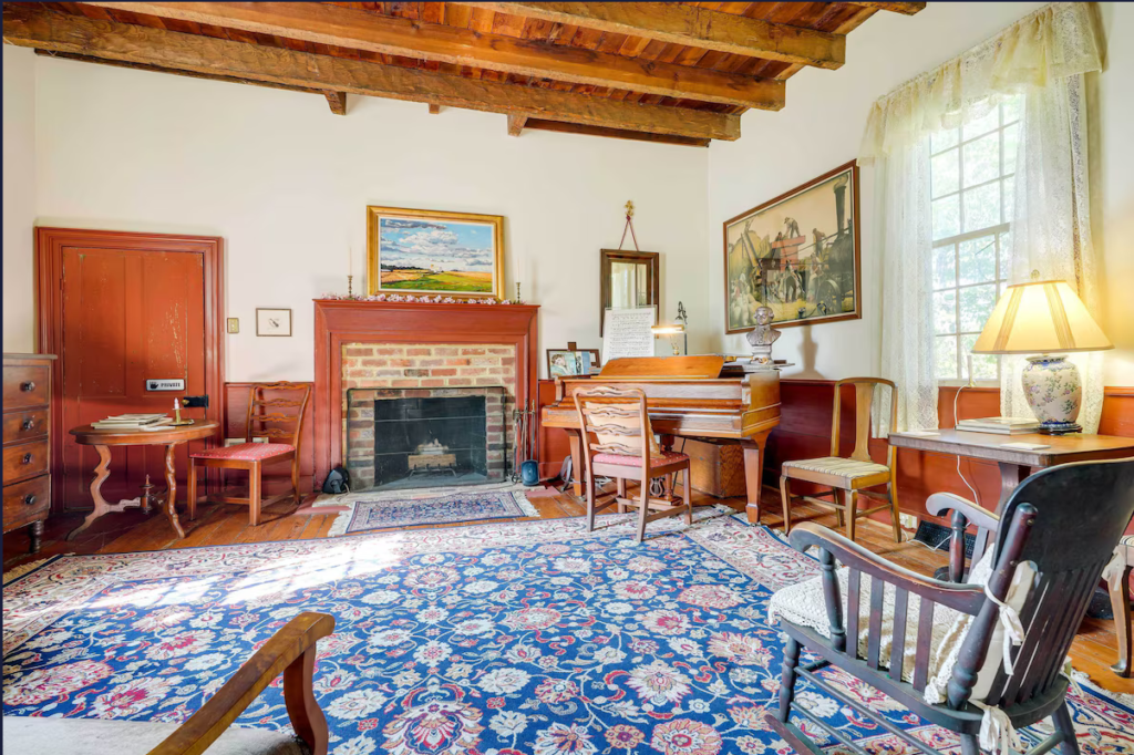 Music and gathering room at Terre Haute Farm and Retreat Center.